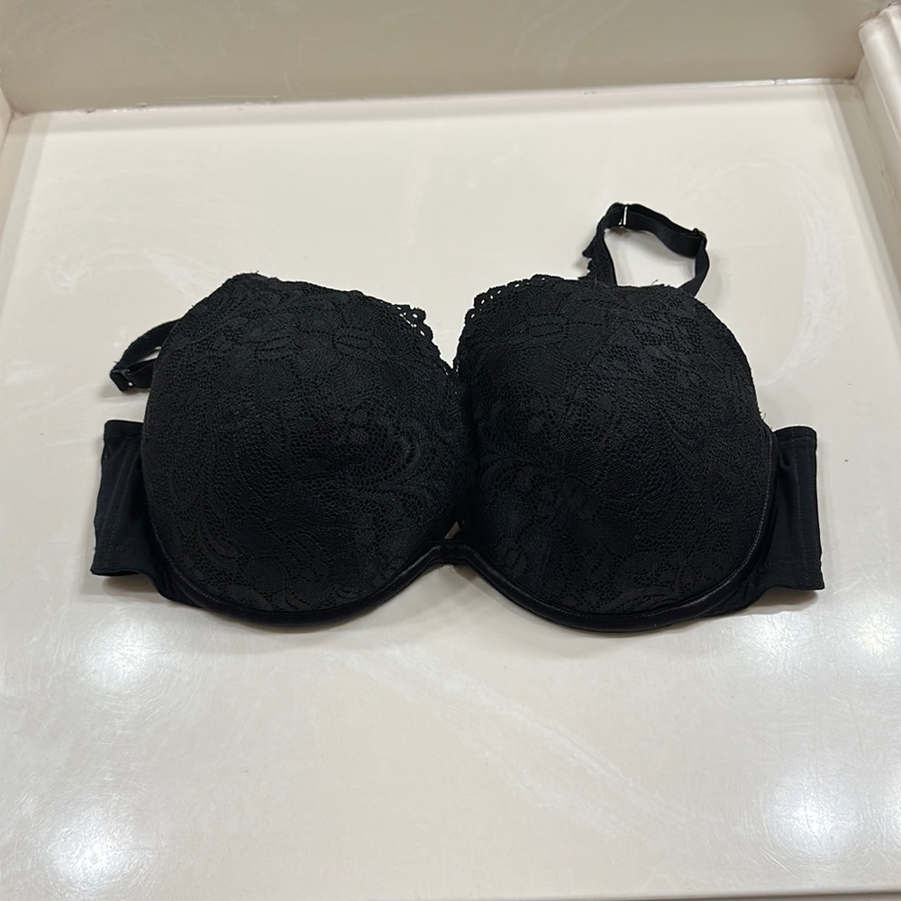 Black bra with lace detailing
